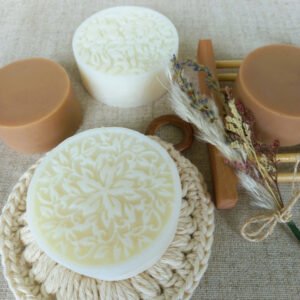 Banho de Lavanda - conjunto de sabonetes de lavanda com aloe vera e manteiga de karité. Sabonete com argila rosa e karité.