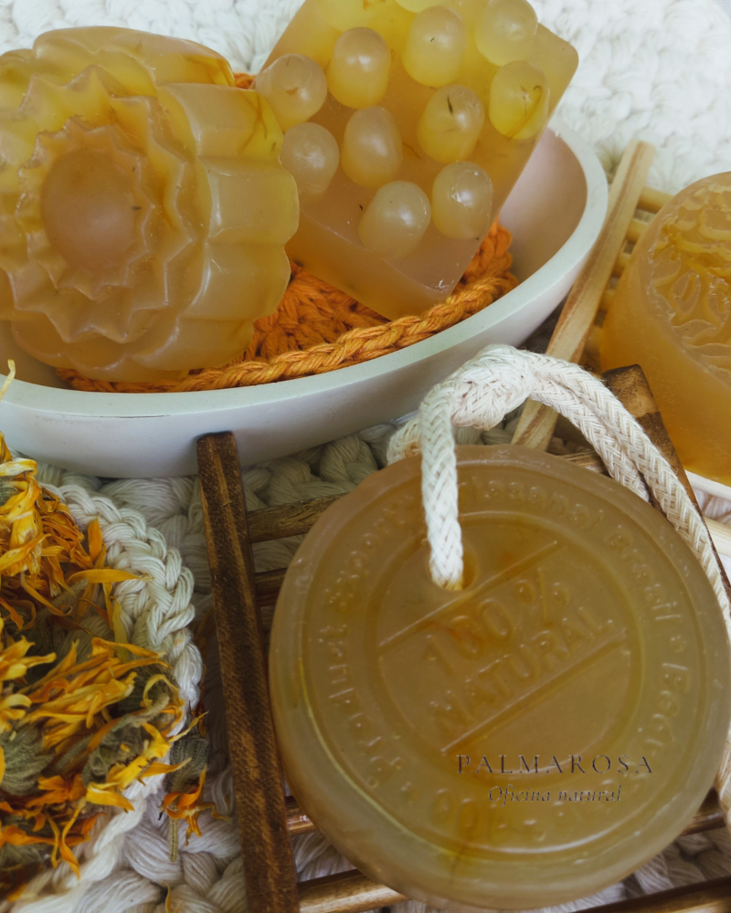 Sabonete Glicerinado de Flor de Laranjeira & Calêndula